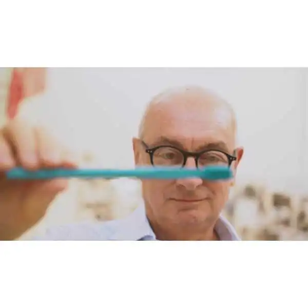 REGENERATE-  Spazzolino da denti - Ultra Soft | Risparmia in Farmacia