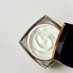 Chrissie Crema Pelle Normale e sensibile 50ml | Risparmia in Farmacia 2