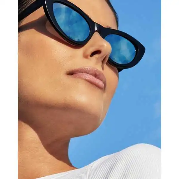 Lierac Sunissime Fluido Viso SPF 50+ | Farma di Fiducia