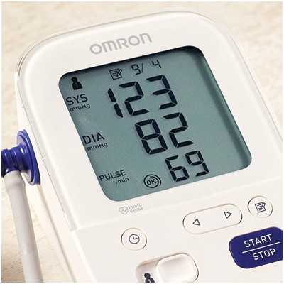 OMRON M3 Comfort - Misuratore Pressione Braccio | %shop-name%