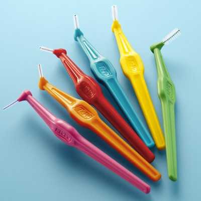 TePe Angle™ Giallo (ISO 4 - 0,7) 6Pz | Risparmia in Farmacia